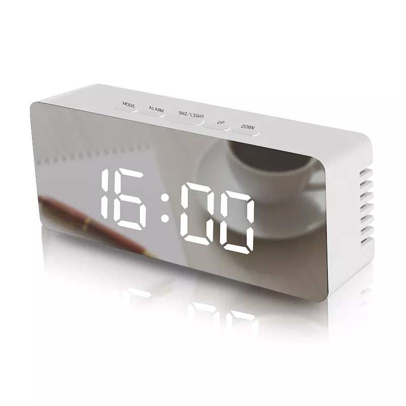 Comment les horloges de table numériques façonnent-elles la gestion du temps au quotidien ?
